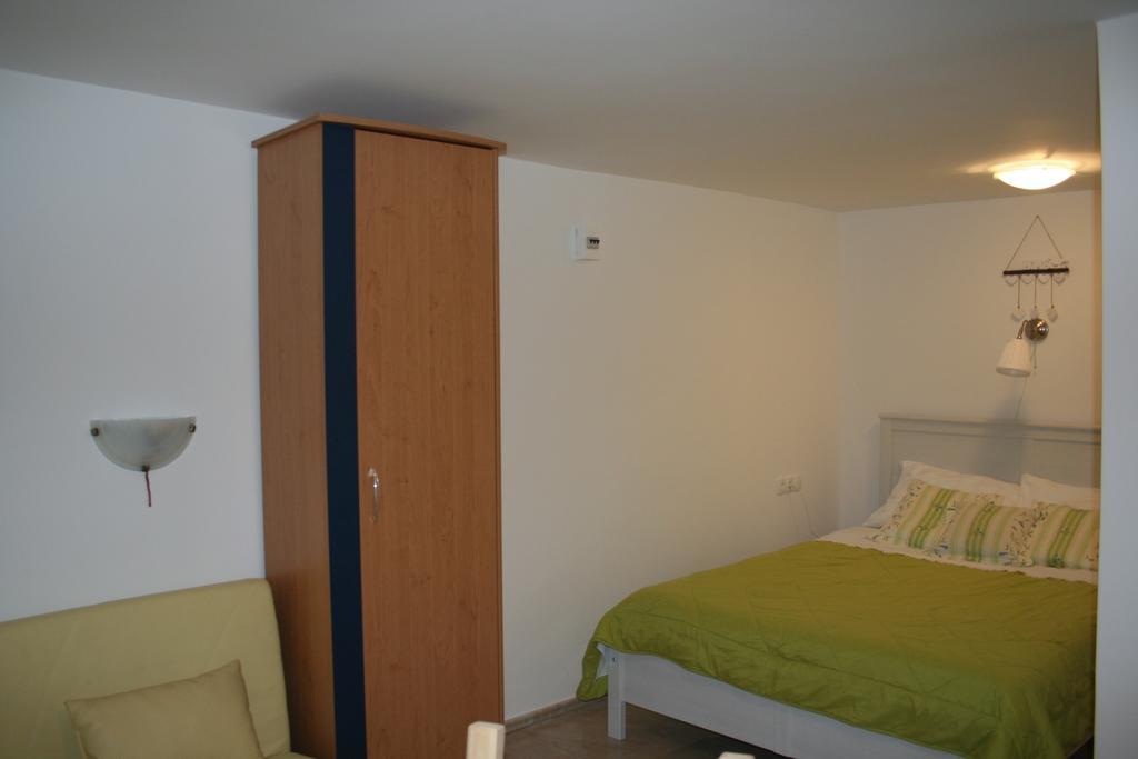 Guesthouse Villa Juric Crikvenica Exterior foto